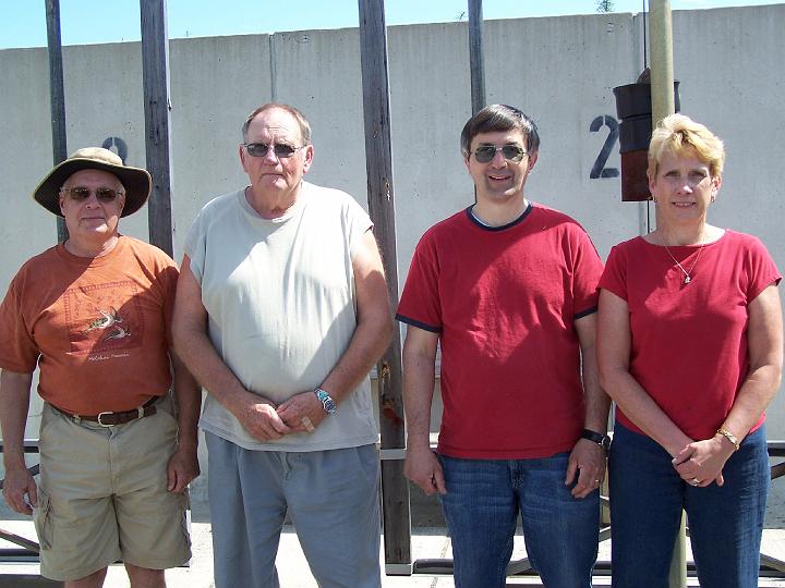 Match 3 - Score Relay Winners - Tom Delovich, Gary Brown, Paul Hamryszak, Dianne Hoover.jpg